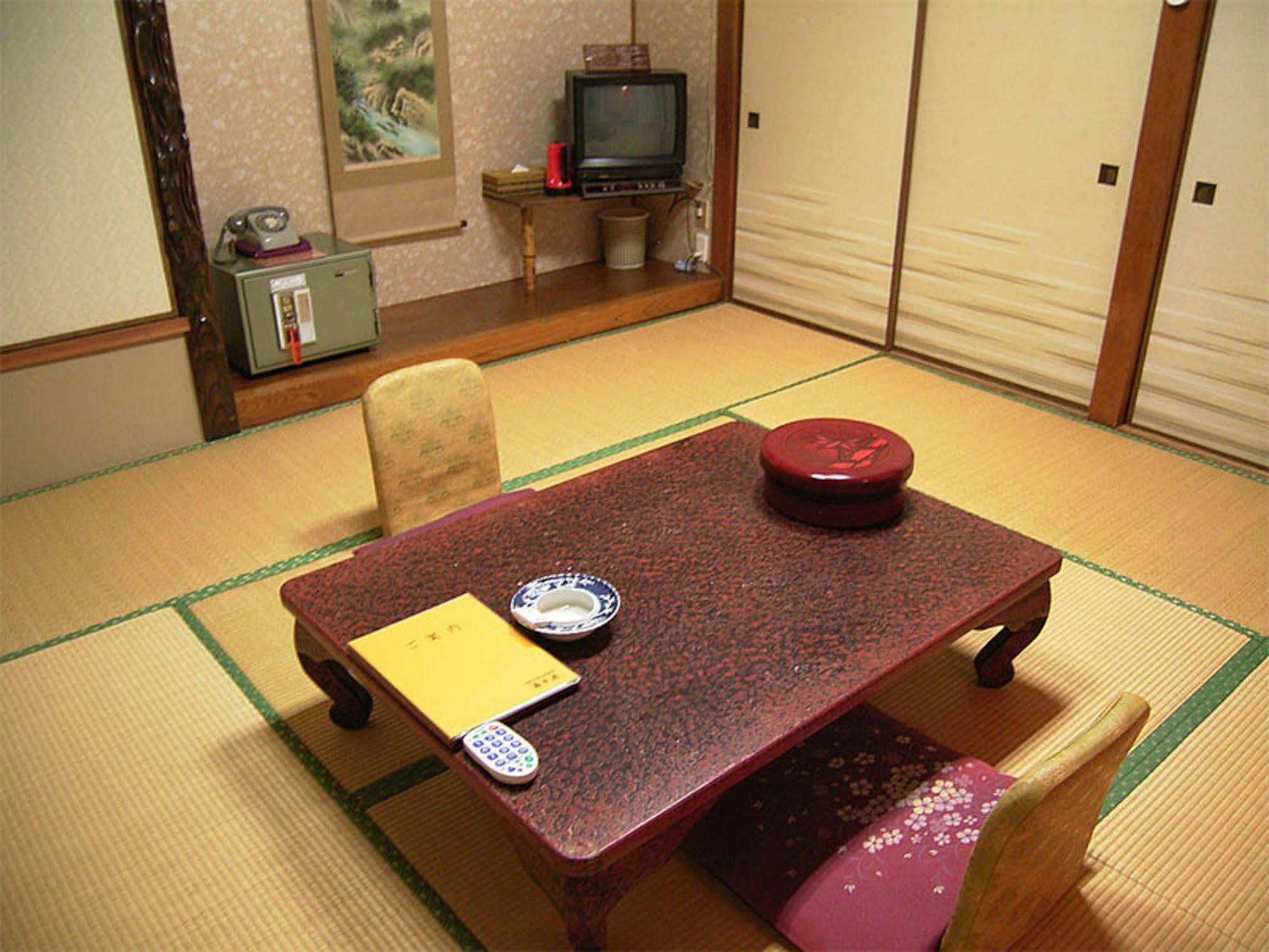 Toushijima Onsen Suzunami Toba Buitenkant foto